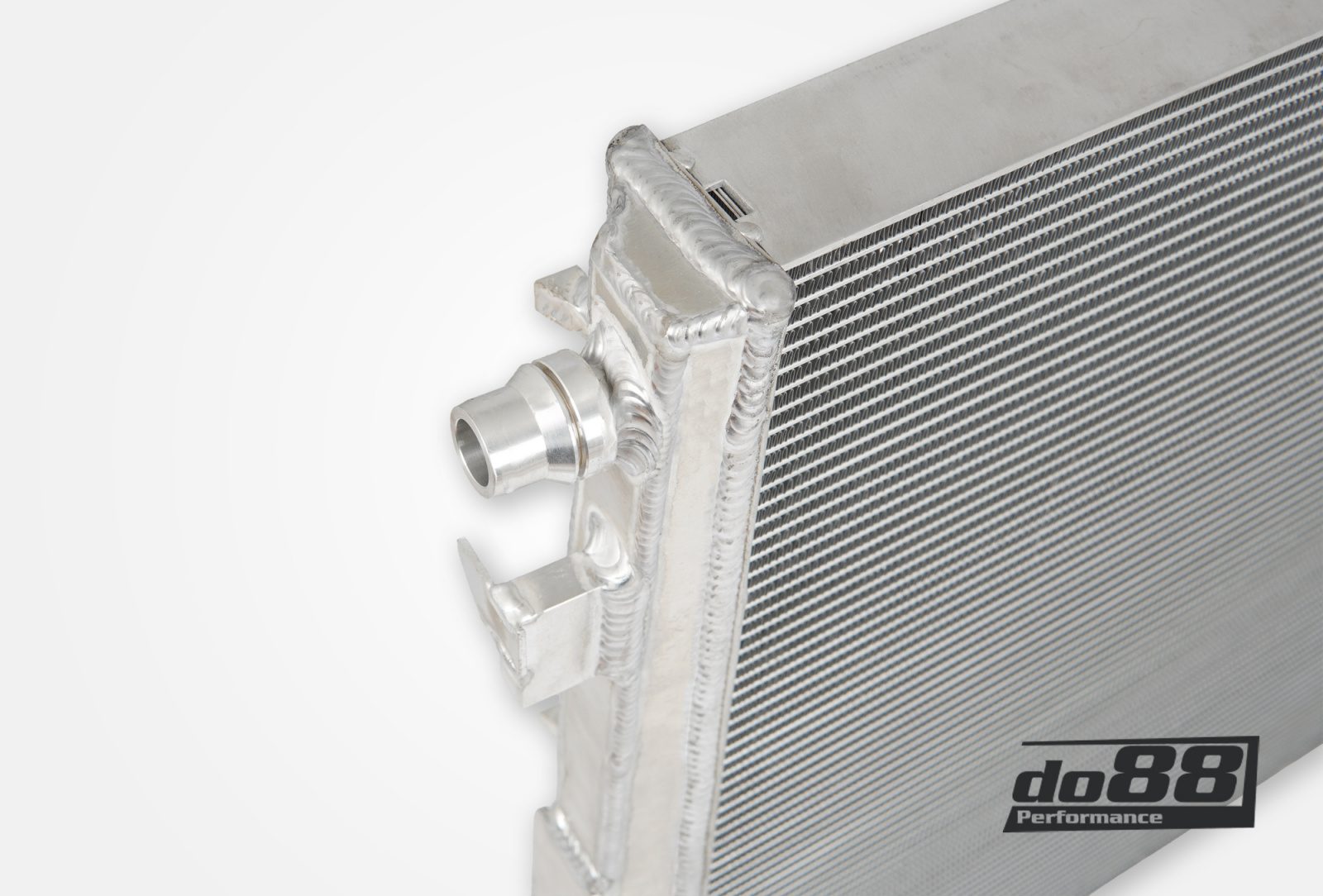 do88 Radiateur de charge frontal, BMW Série G / Toyota GR Supra A90